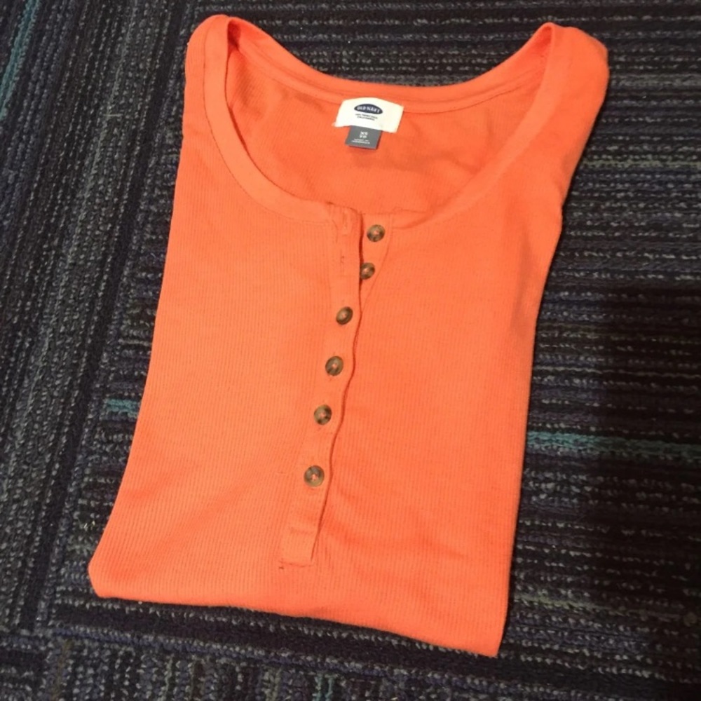 NWT Old Navy Peach Long sleeve